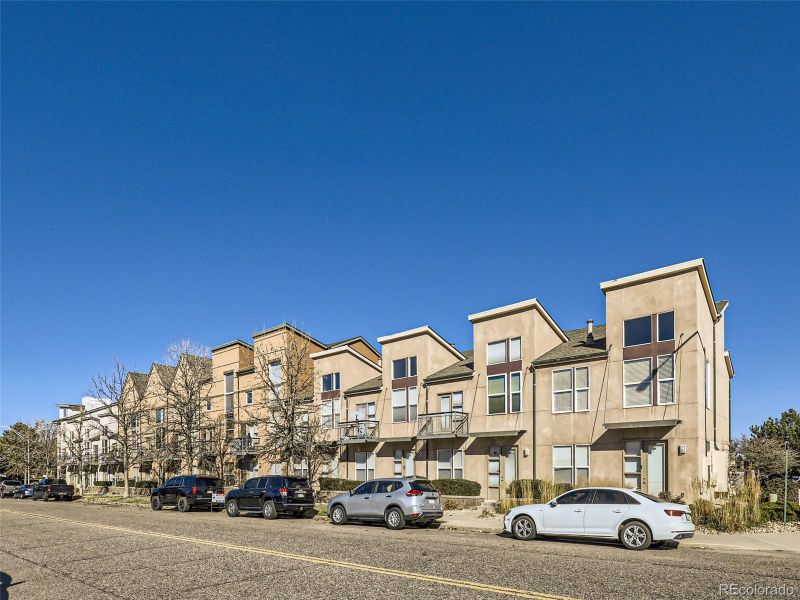 2394 S Xanadu Way, Aurora, CO 80014