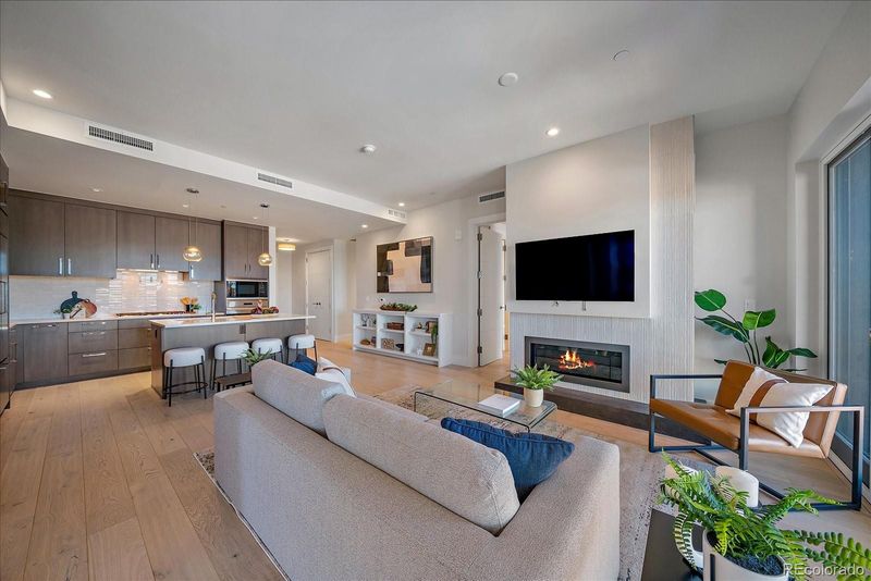 155 N Steele St #714, Denver, CO 80206