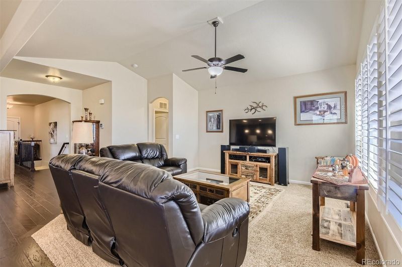 39754 Olson Dr, Kiowa, CO 80117