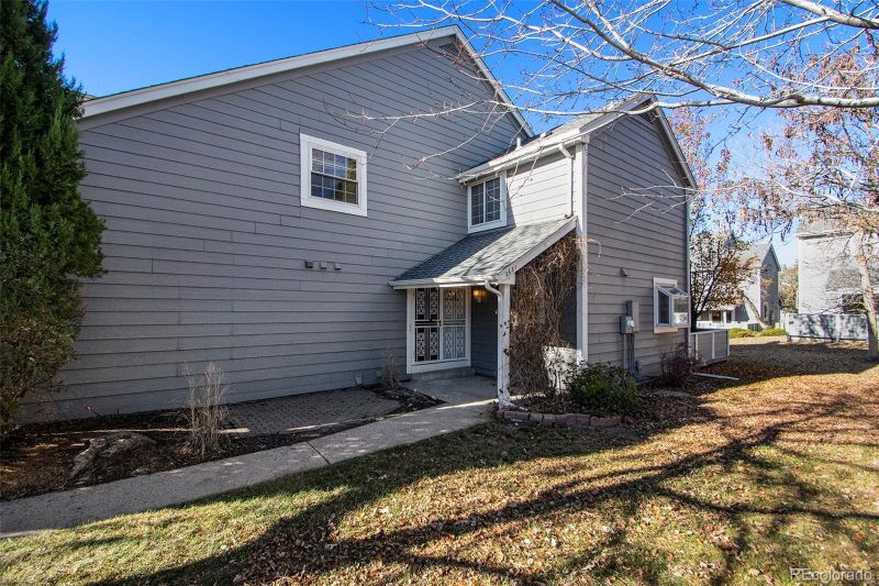2681 S Vaughn Way, Aurora, CO 80014
