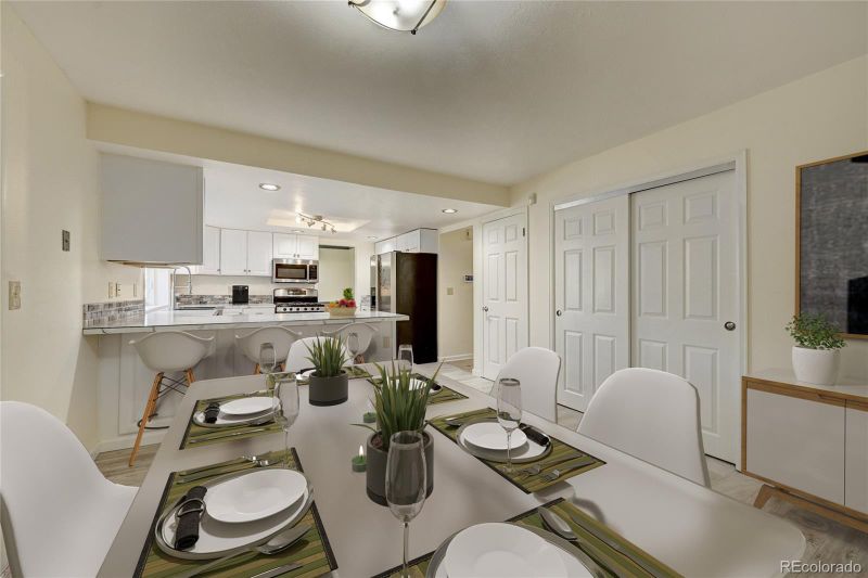 7513 S Ogden Way, Centennial, CO 80122