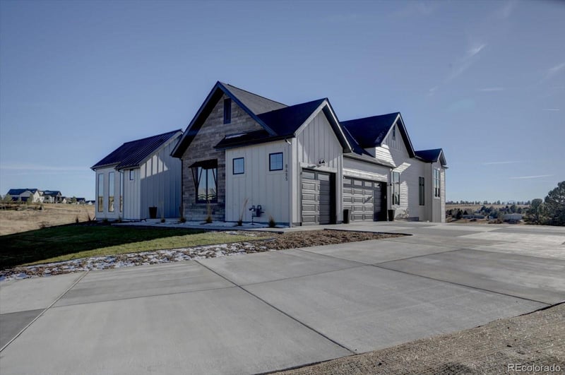 8485 Carneros Ct, Parker, CO 80138