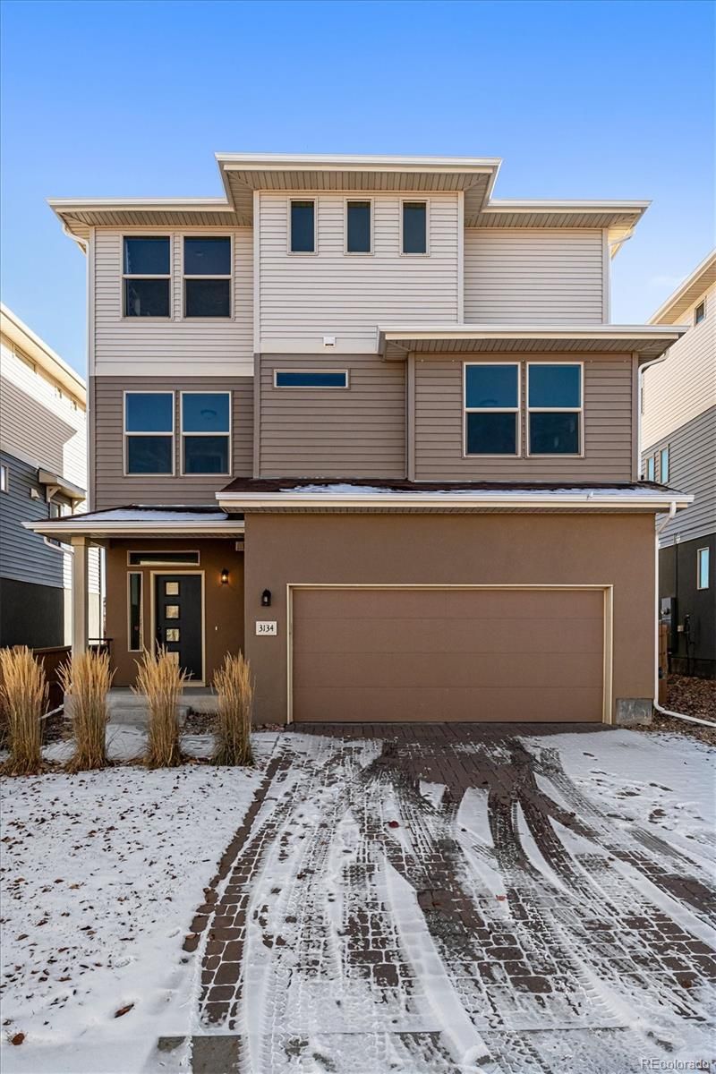 3134 Hardin St, Castle Rock, CO 80109