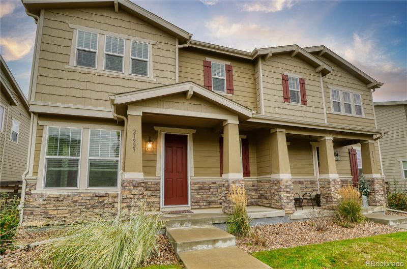 21927 E Radcliff Cir, Aurora, CO 80015