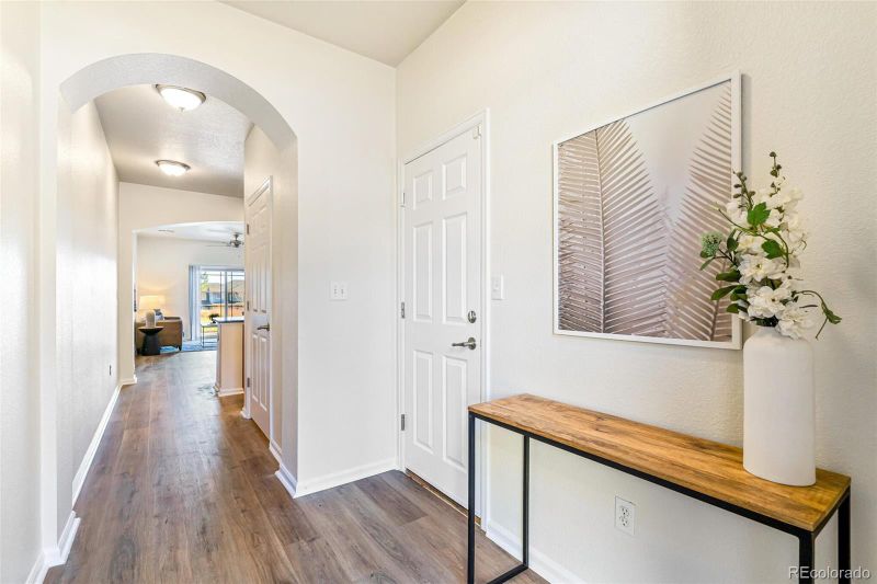 9778 Cherry Ln, Thornton, CO 80229