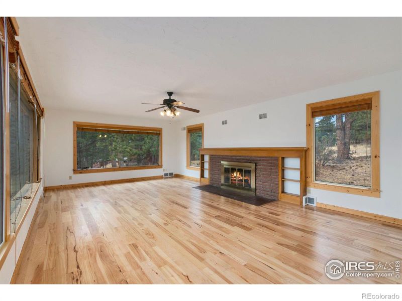 571 Summit Dr, Estes Park, CO 80517