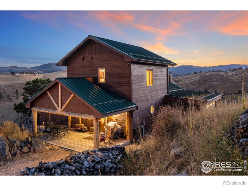 216 Jagerhorn Ct, Livermore, CO 80536