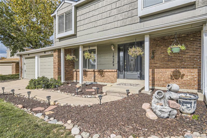 10289 W Burgundy Ave, Littleton, CO 80127