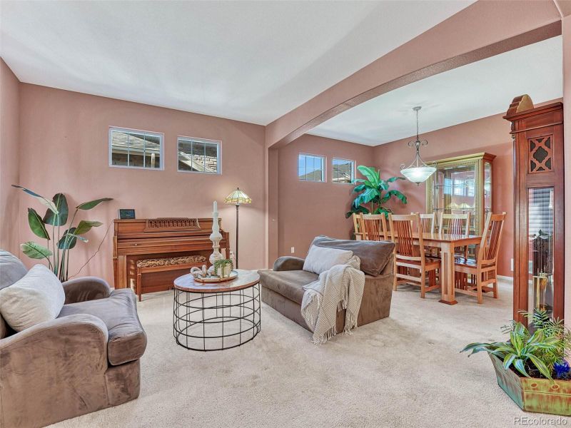 20891 E Greenwood Dr, Aurora, CO 80013