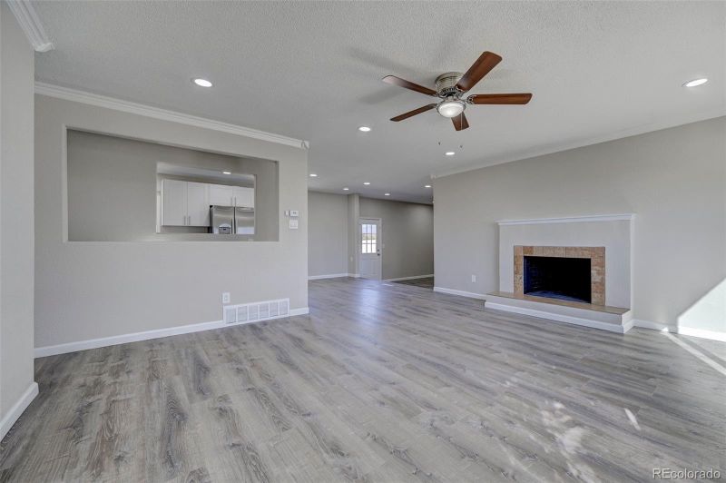 1716 Kodiak Dr, Colorado Springs, CO 80910