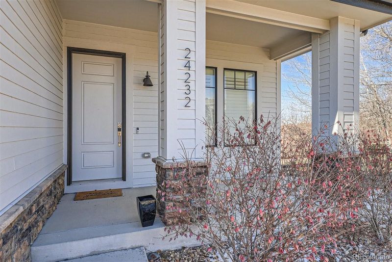 24232 E Glasgow Cir, Aurora, CO 80016