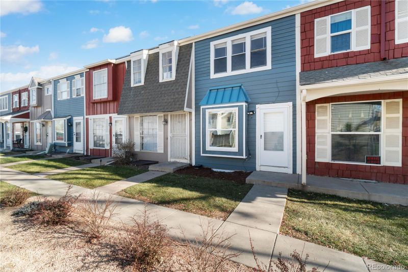 15805 E 13th Pl, Aurora, CO 80011