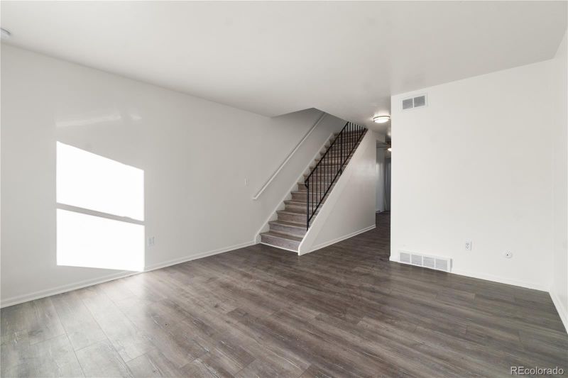 15805 E 13th Pl, Aurora, CO 80011
