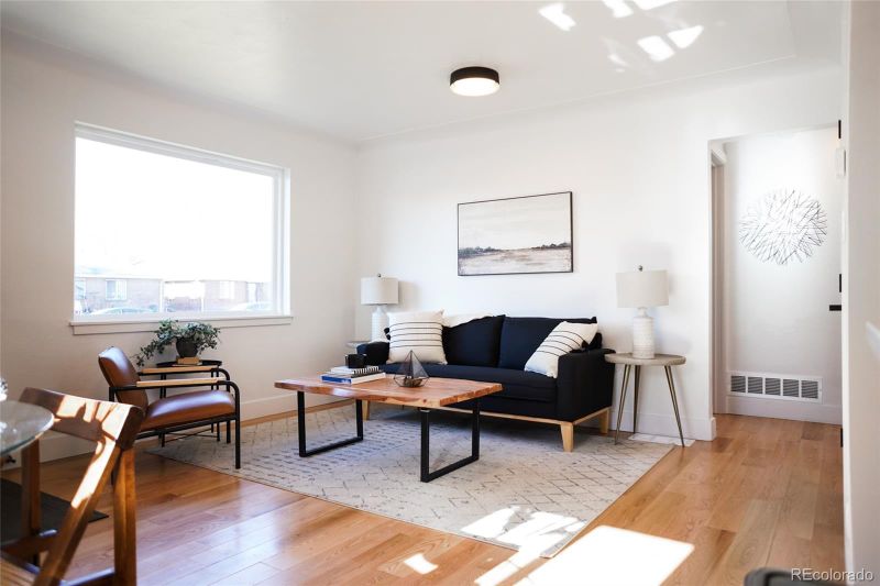 3570 Glencoe St, Denver, CO 80207