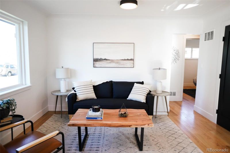 3570 Glencoe St, Denver, CO 80207