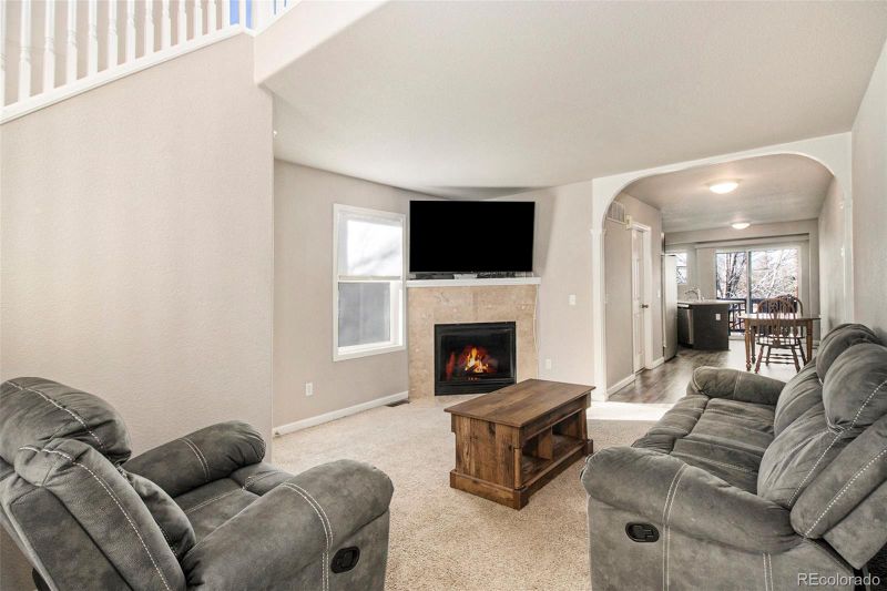 2045 Oakcrest Cir, Castle Rock, CO 80104