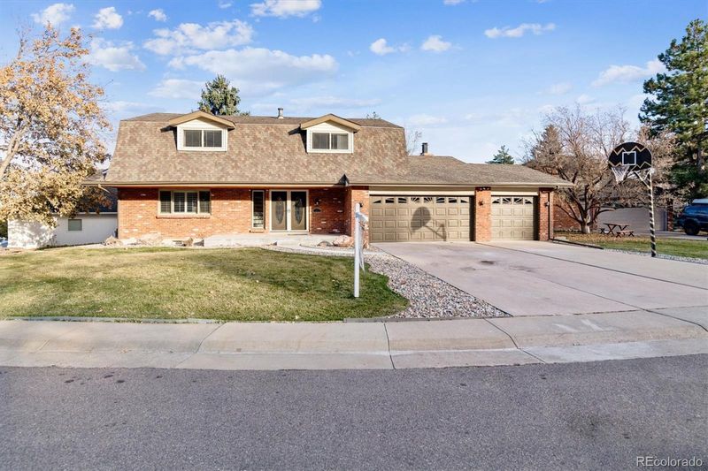 14572 W Archer Ave, Golden, CO 80401