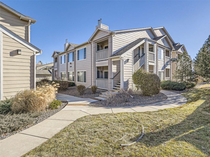 1000 Opal St #203, Broomfield, CO 80020