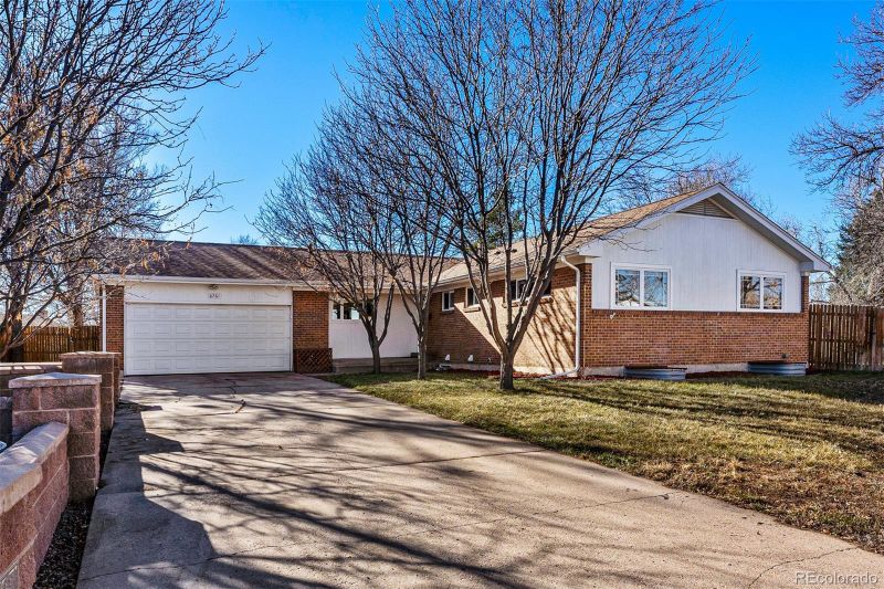 6761 S Kit Carson Cir W, Centennial, CO 80122