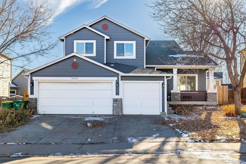 8438 Bluegrass Cir, Parker, CO 80134