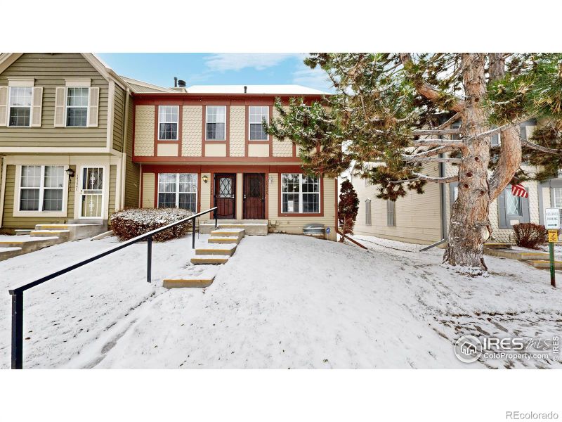 14304 E Hawaii Cir #A, Aurora, CO 80012