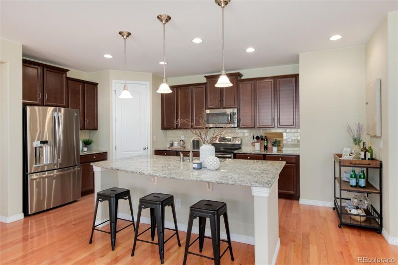 23415 E Piccolo Dr, Aurora, CO 80016