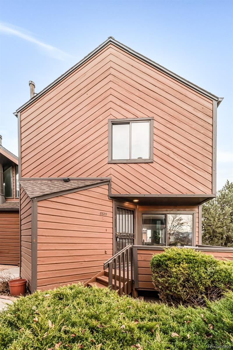 8859 W Yale Ave, Lakewood, CO 80227