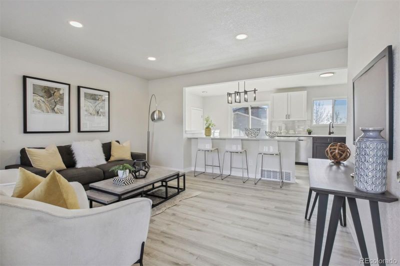 2390 E 98th Ave, Thornton, CO 80229
