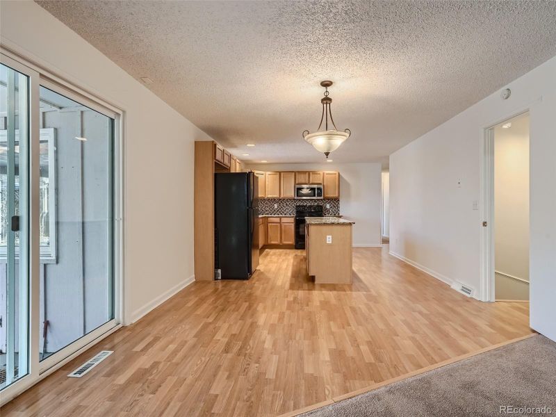 12165 W 68th Pl, Arvada, CO 80004