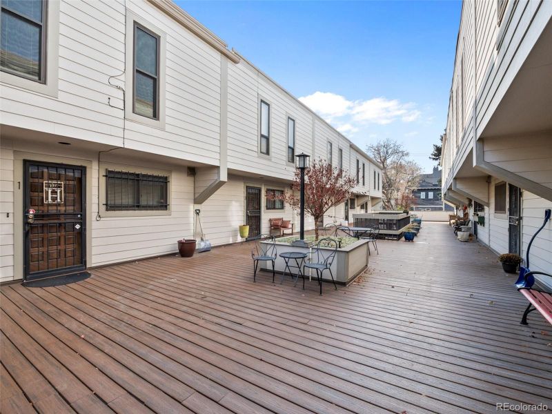 929 Washington St #7, Denver, CO 80203