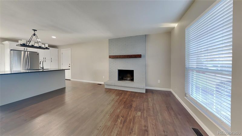 15562 E Gunnison Pl, Aurora, CO 80017