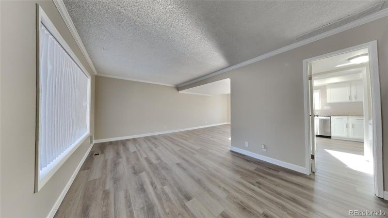 504 S Carr St, Lakewood, CO 80226