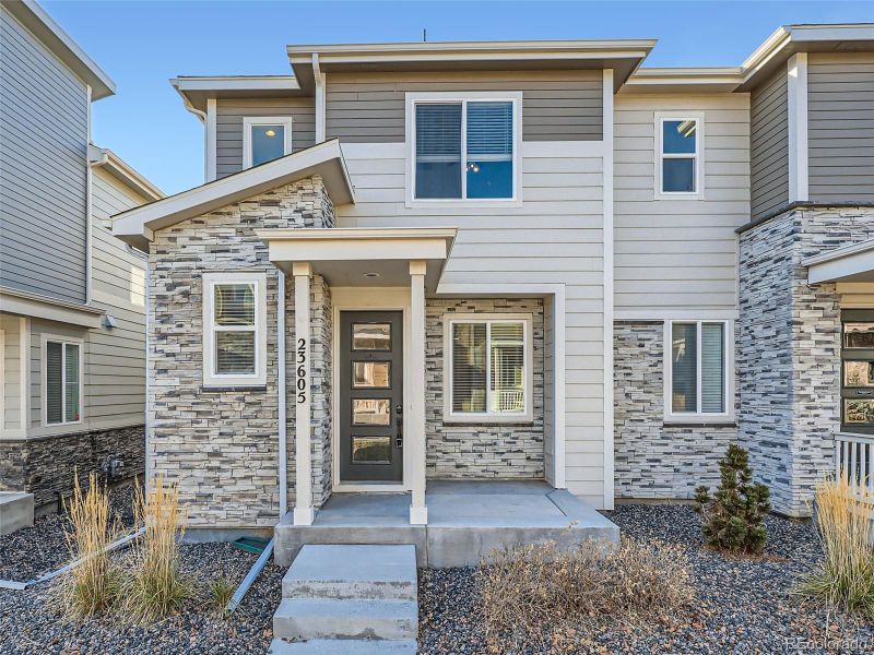 23605 E 5th Pl, Aurora, CO 80018