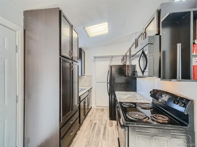 17293 E Princeton Dr, Aurora, CO 80013
