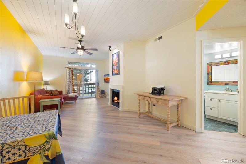 7427 Singing Hills Ct, Boulder, CO 80301
