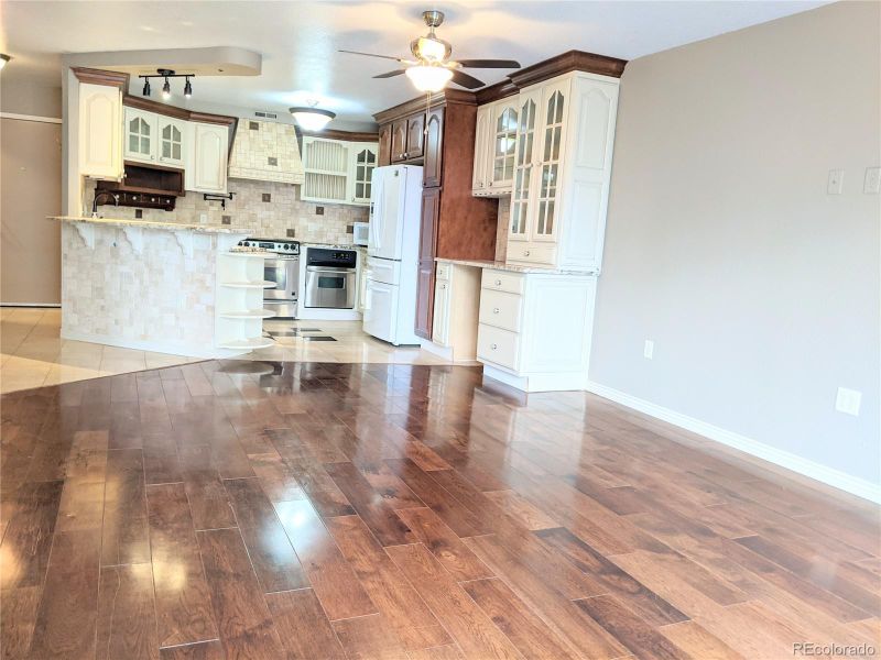 1625 Larimer St #1404, Denver, CO 80202