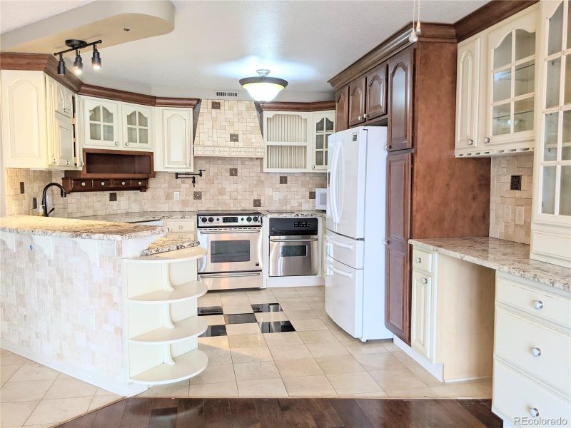 1625 Larimer St #1404, Denver, CO 80202
