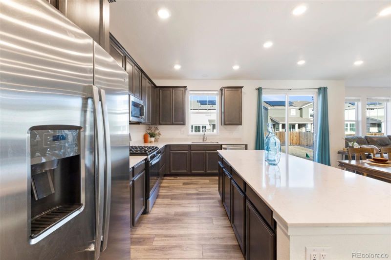 24553 E Walsh Ave, Aurora, CO 80018