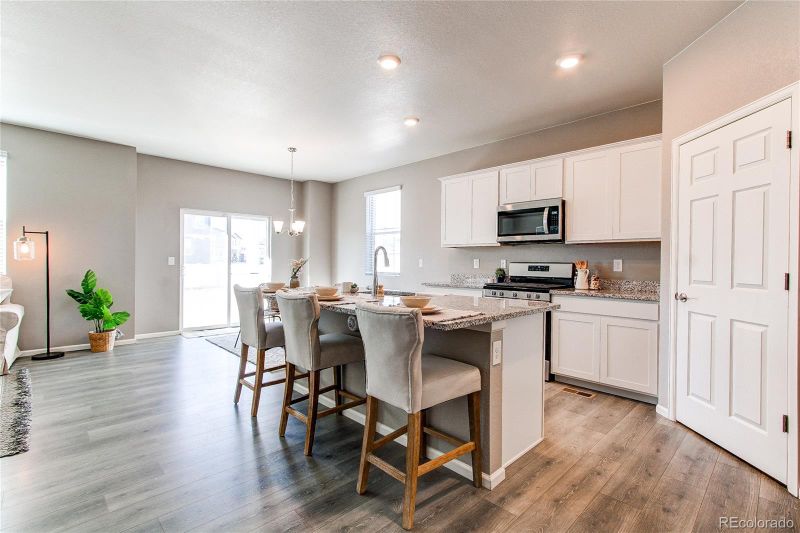 10099 Cascade St, Firestone, CO 80504