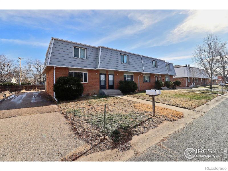 2506 49th Ave Ct, Greeley, CO 80634