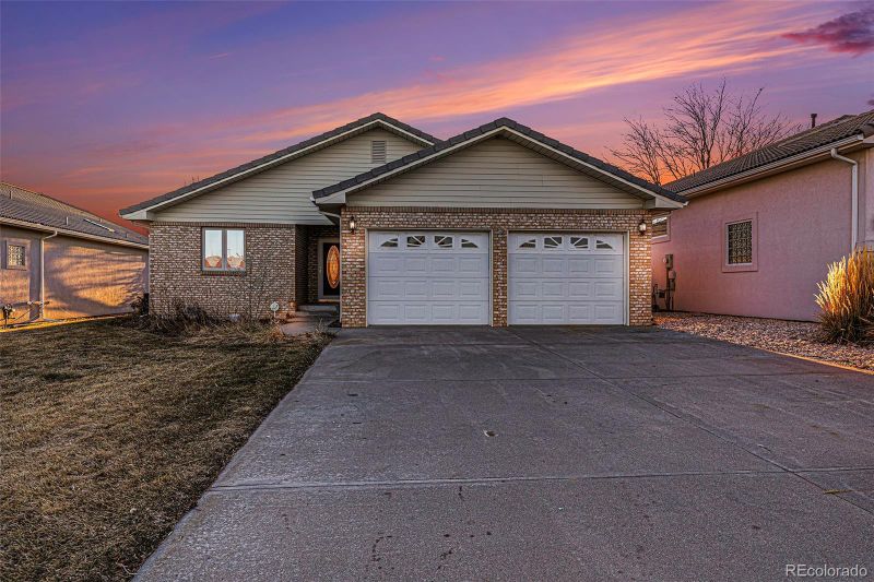 110 Fairway Ln, Fort Morgan, CO 80701
