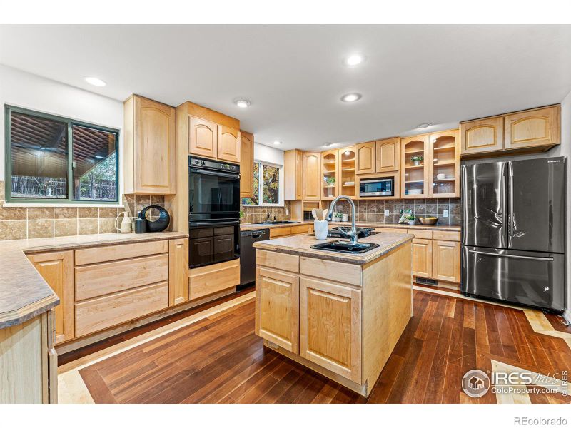 10731 Birch Ct, Thornton, CO 80233