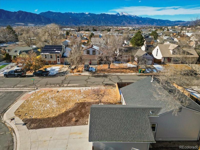 4310 Bowman Ct, Colorado Springs, CO 80916