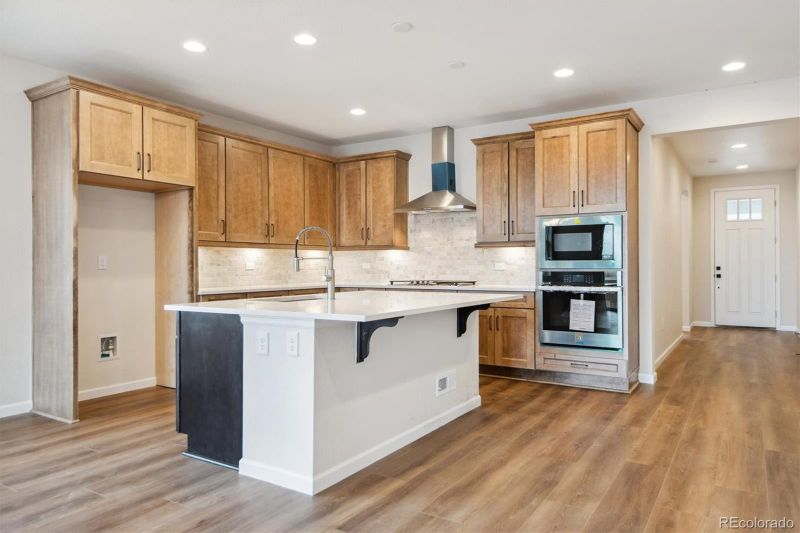 3285 Snowy Owl Ln, Brighton, CO 80601