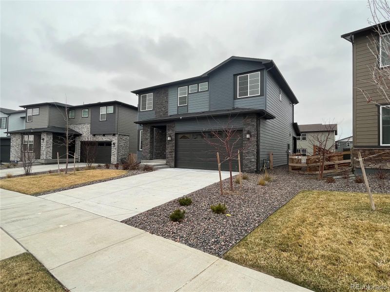 3937 Catawba Way, Aurora, CO 80019