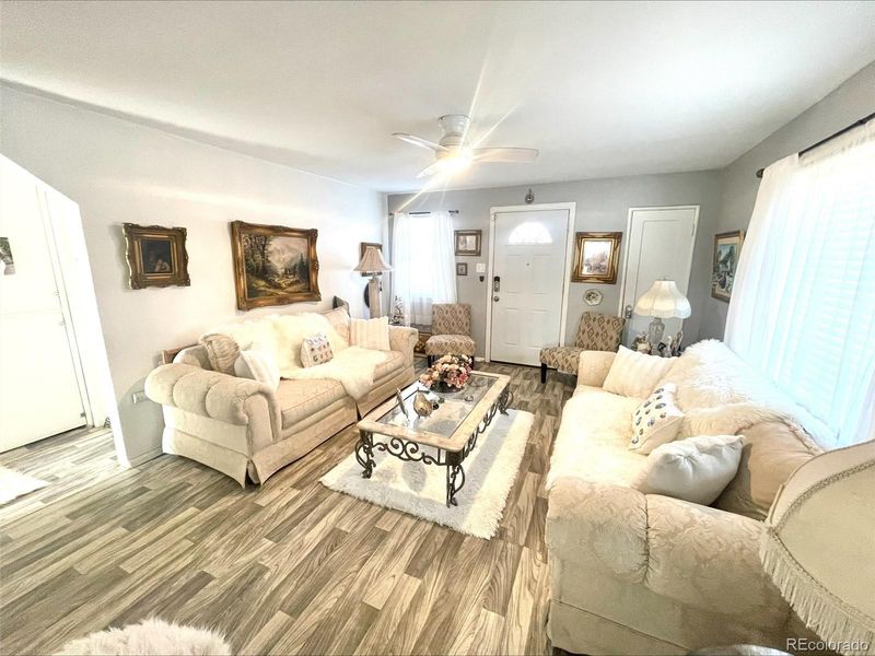 1006 Bay State Ave, Pueblo, CO 81004