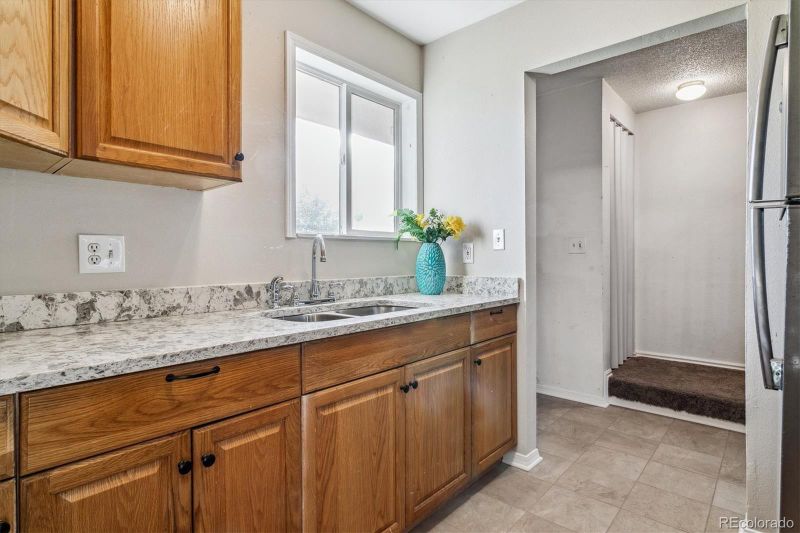 2277 Coronado Pw #B, Denver, CO 80229