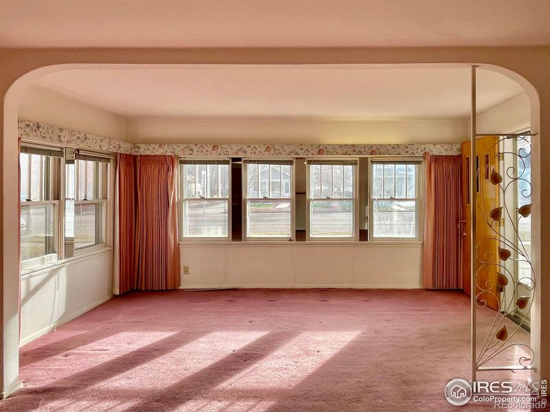 612 Walnut St, Windsor, CO 80550