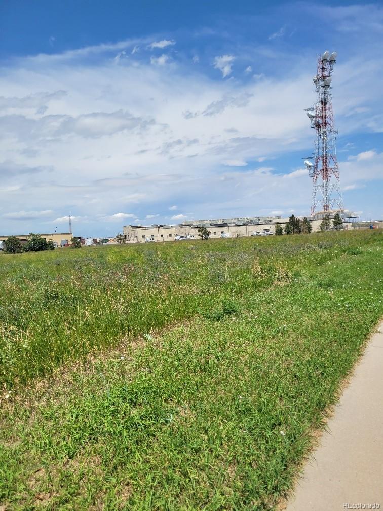 23951 E 6th Ave, Aurora, CO 80018