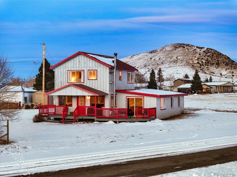 715 Second St, Silver Cliff, CO 81252